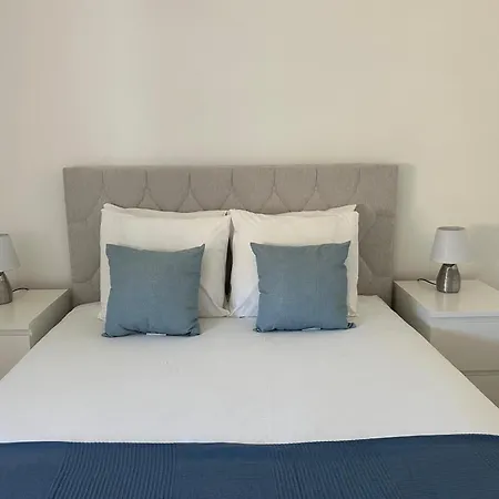 Cozy 2bdr Flat In By Lovelystay Διαμέρισμα Armação de Pêra